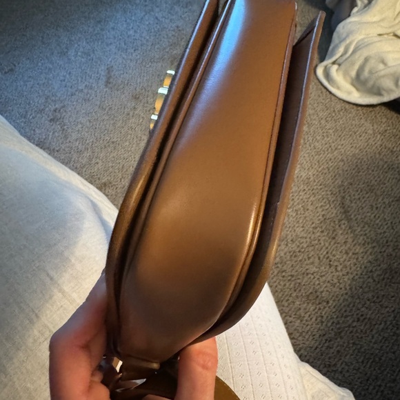 CELINE CLASSIQUE TRIOMPHE BAG IN SHINY CALFSKIN IN BRONZE - Picture 11 of 12